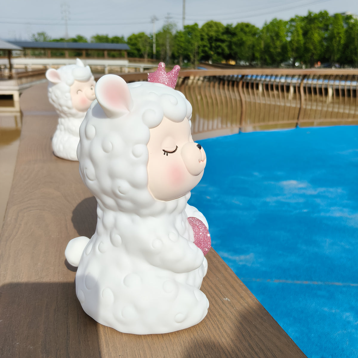 Figurine mouton à paillettes, étoile ou lune