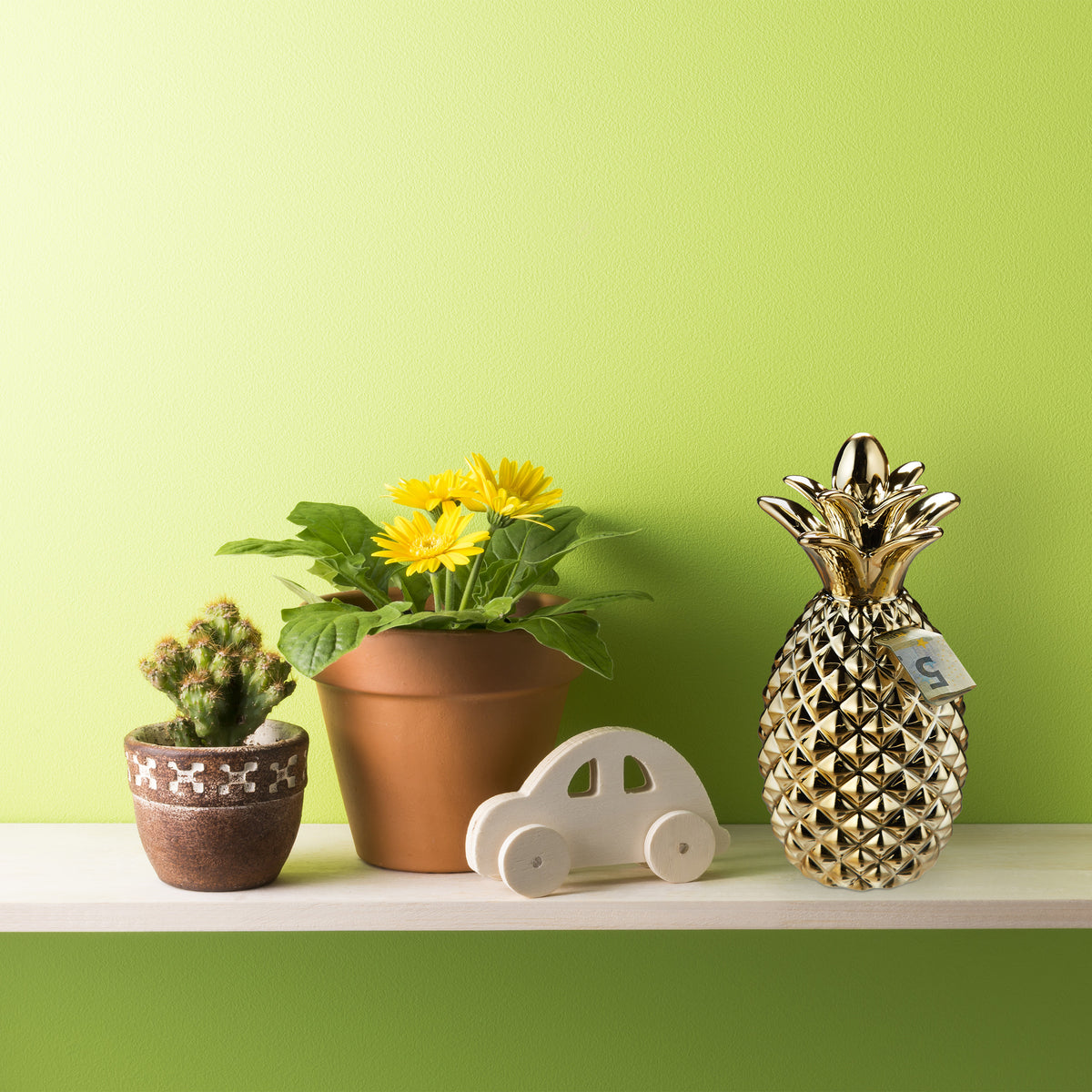 Tirelire ananas doré en céramique émaillée — 24 cm de haut