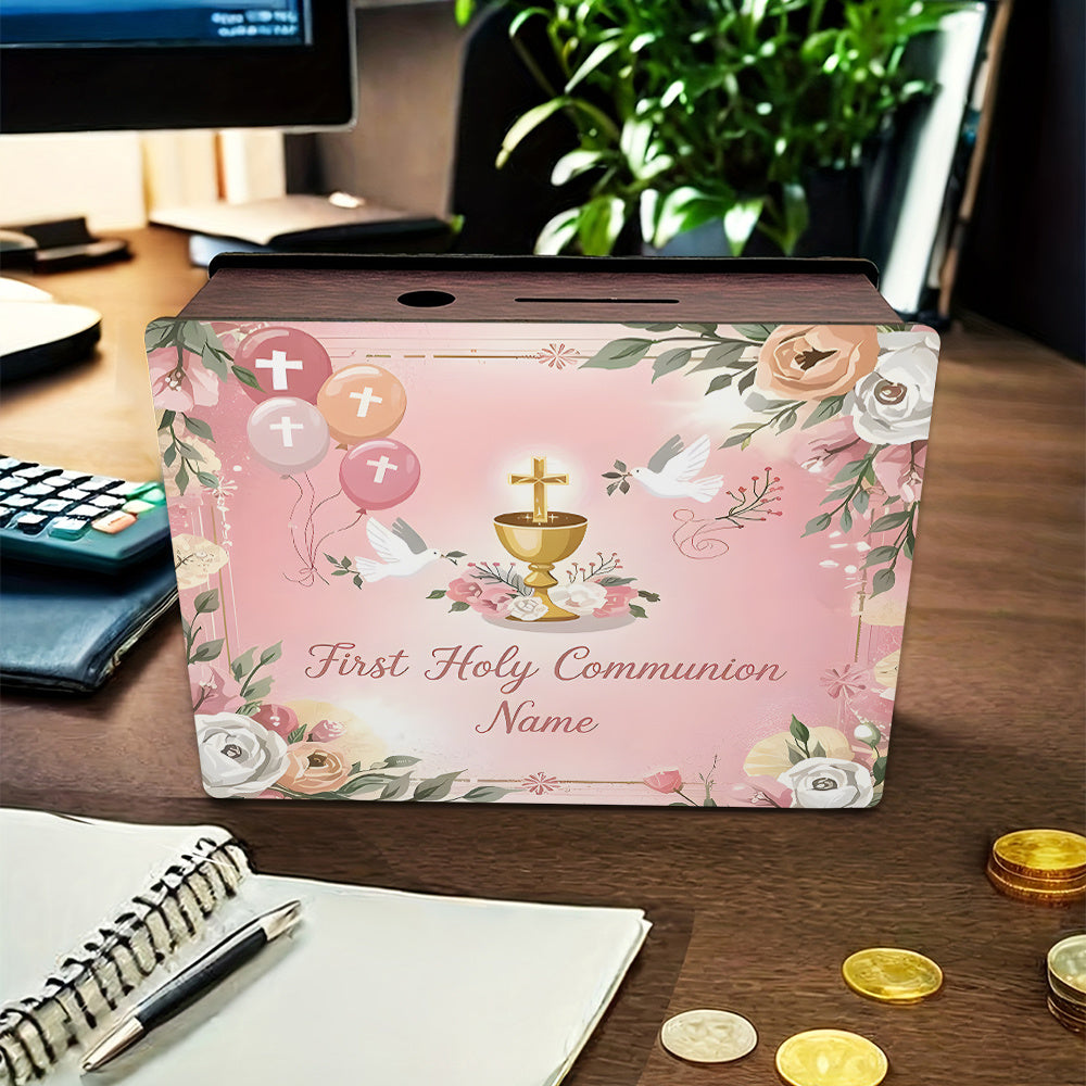 Tirelire en bois à façade de communion, pièces et billets roulés