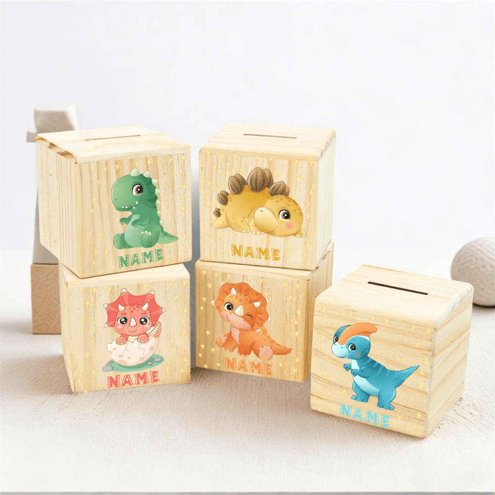 Tirelire cube en bois dinosaures sur fond d'étoiles