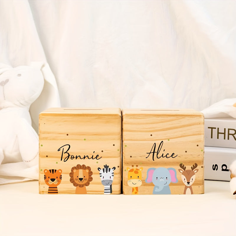 Tirelire cube en pin brut, frise d'animaux imprimée en bas