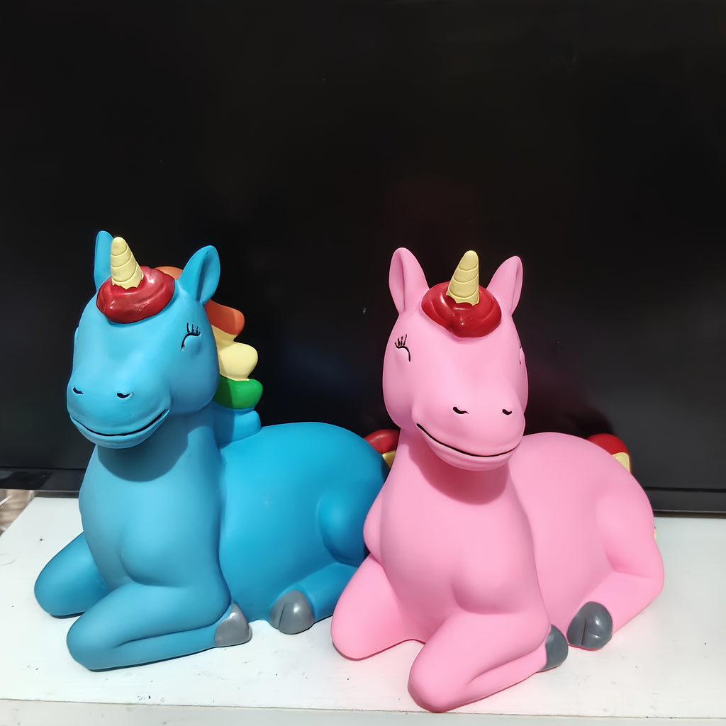 Tirelire licorne arc-en-ciel — Bouchon rotatif sous la base
