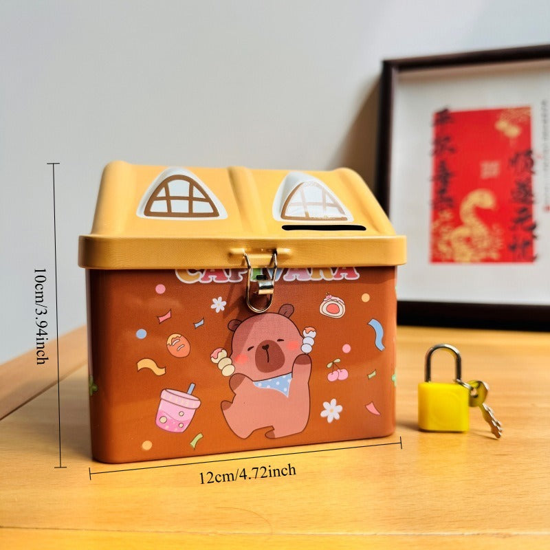 Tirelire maison en métal rose — capybara et cadenas à clé